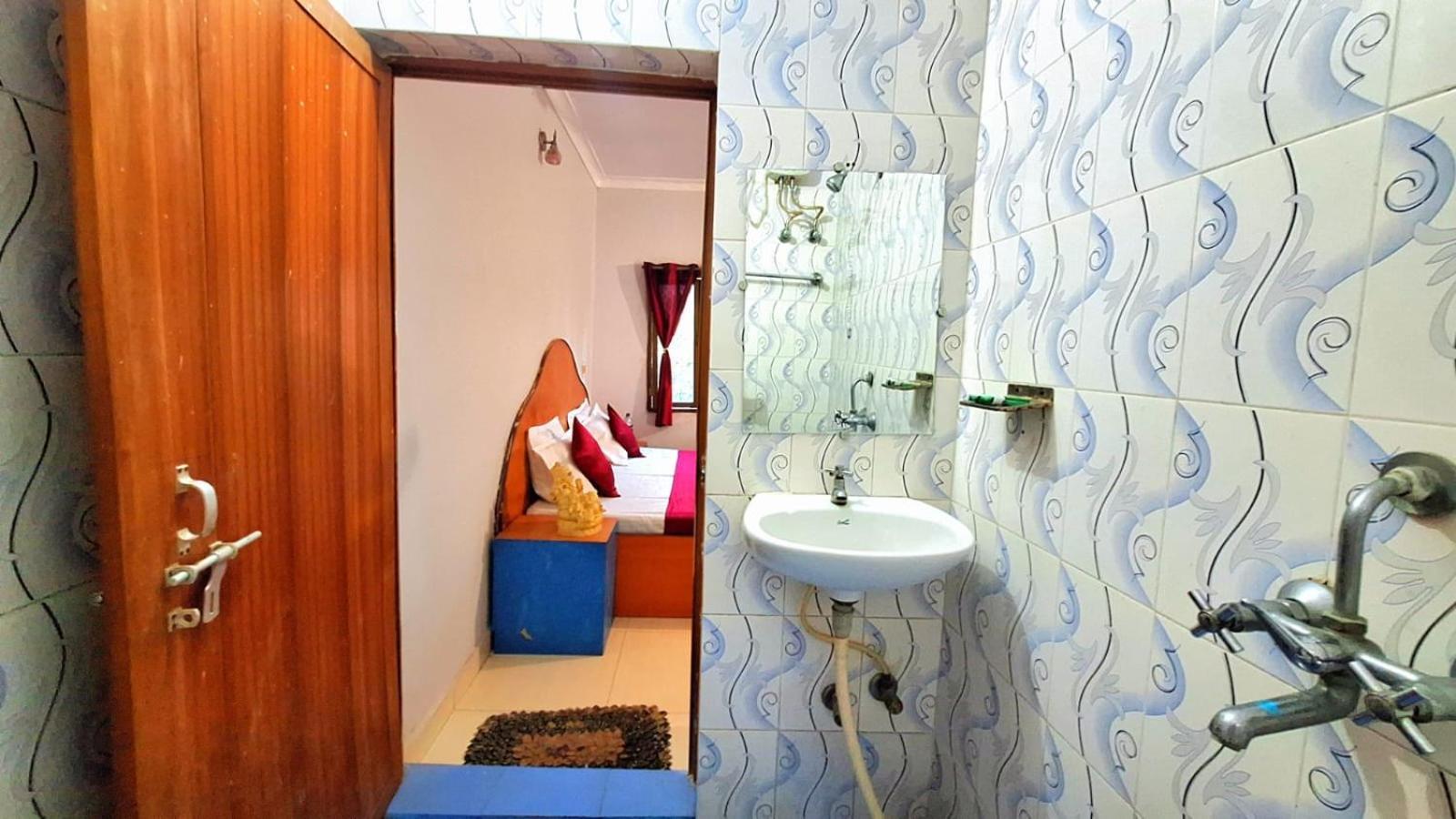 Mohit Paying Guest House Varanasi Exterior photo