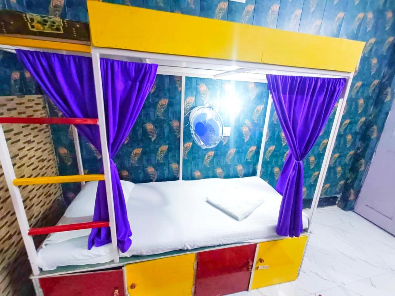 Mohit Paying Guest House Varanasi Exterior photo
